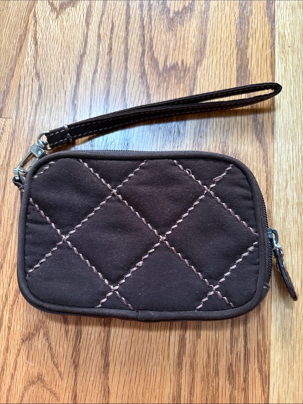 VERA BRADLEY Quilted Brown Wristlet Wallet Coin Purse 5.25 x 3.5 Inches